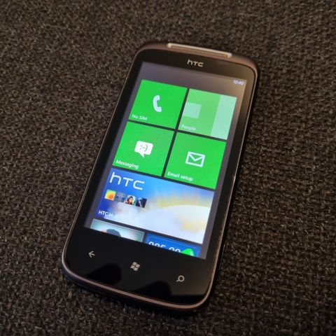 HTC 7 Mozart (med Windows Phone 7)