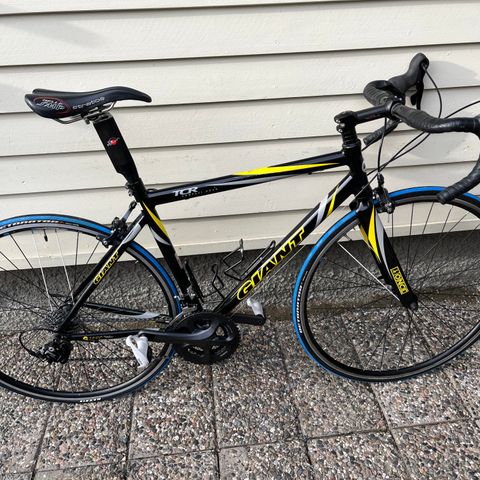 GIANT TCR compact road M- kun 8 kg