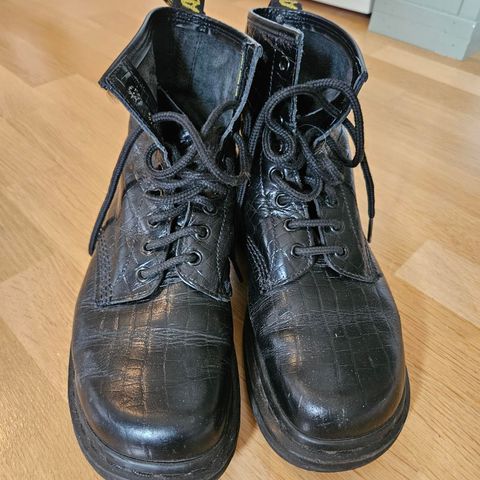 Dr Martens boots str.39