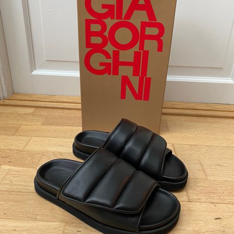 Gia Borghini puffy slipper