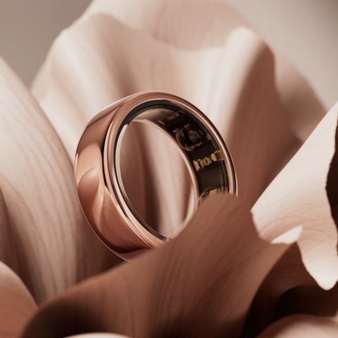 Pent brukt Oura ring i noen uker (gen: 3, farge: rose gold, strl 11)