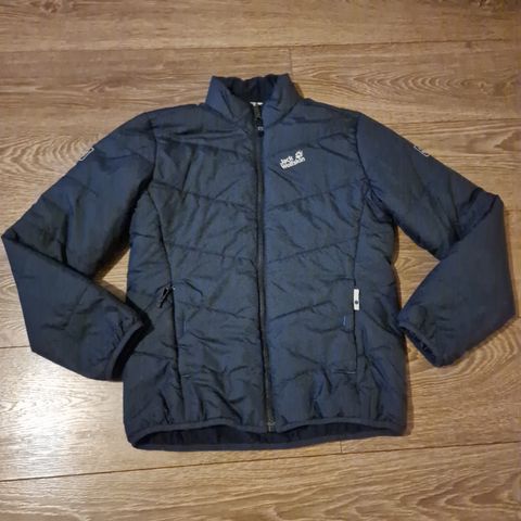 Jack Wolfskin vattert jakke gutt str 152