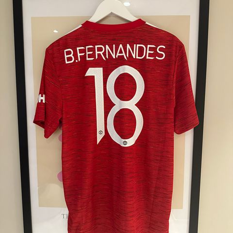 Autentisk Player Issue - 20/21 Manchester United - #18 Fernandes