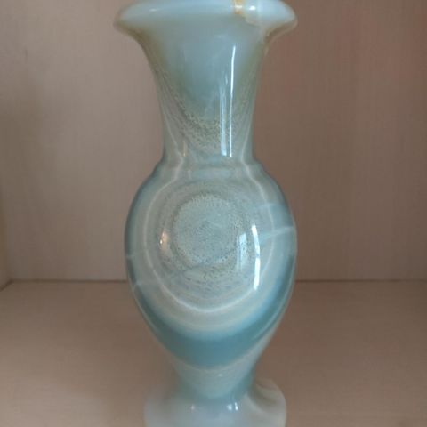 Onyx vase