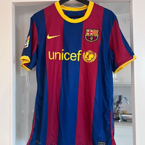 Barcelona 2010-2011, Messi