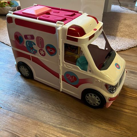 Barbie's Ambulanse