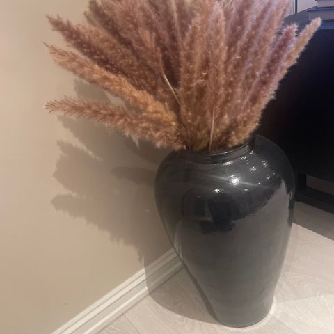 Sort vase 45 cm