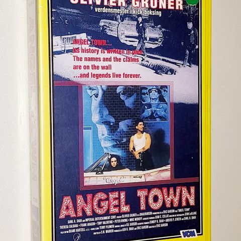 VHS BIG BOX.ANGEL TOWN.