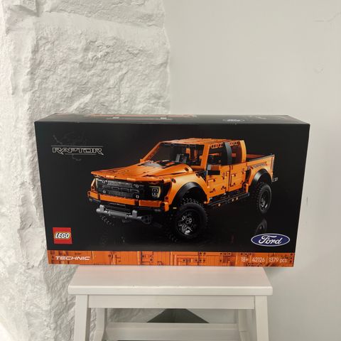 lego technic 42126 Ford F-150 RAPTOR