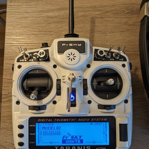 FrSky Taranis X9D plus radio