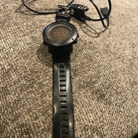 Suunto ambit 3 vertical trenings klokke