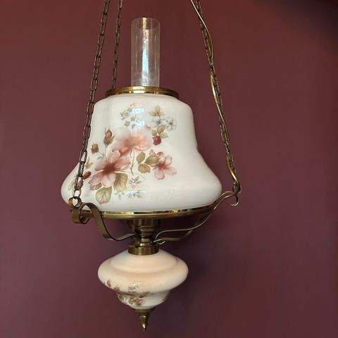 Vintage lampe med elektrisk kobling