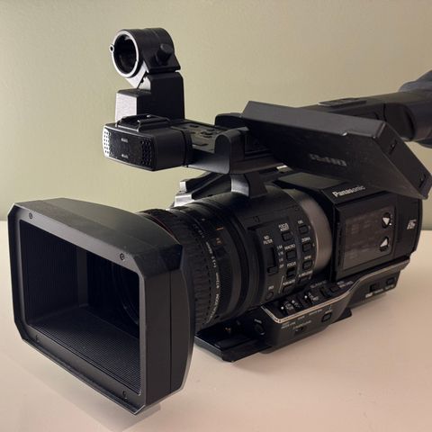 Pent brukt Panasonic AJ-PX270 videokamera med utstyr