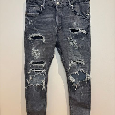 Ripped jeans fra Zara i str. 44