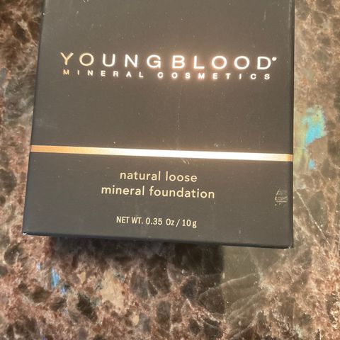 Youngblood Natural loose mineral foundation, tawnee, ny!
