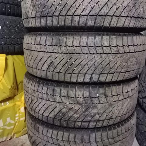 205/60 R16