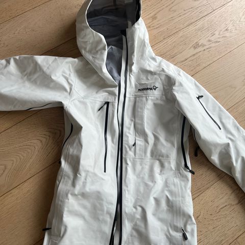 Norrøna skijakke gortex XS