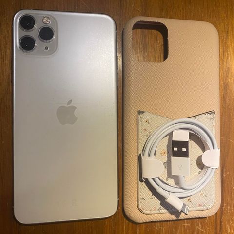 Apple iPhone 11 PRO MAX - 64GB - Hvit