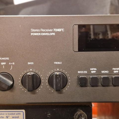 NAD stereo receiver 7240pe