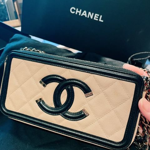 Ny pris! Chanel Filigree full set