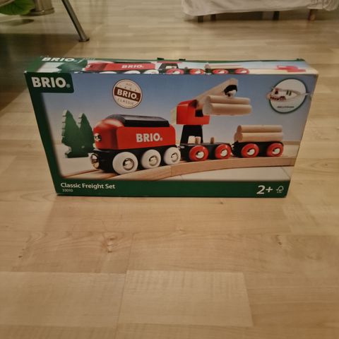 Brio. Classic Freight Set 2+. 18 pieces