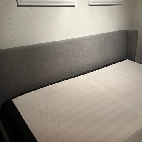 Jensen madrass 180x200 med seng