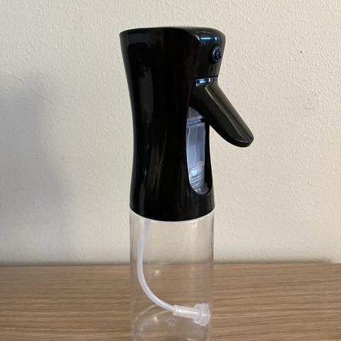 Ny Oljeforske  Oil Spray Bottle