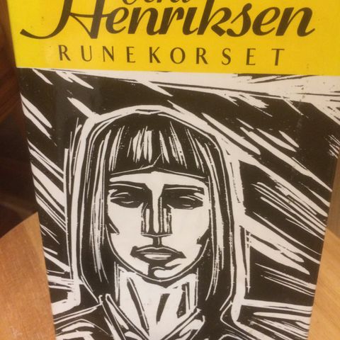 Runekorset   -   Vera Henriksen