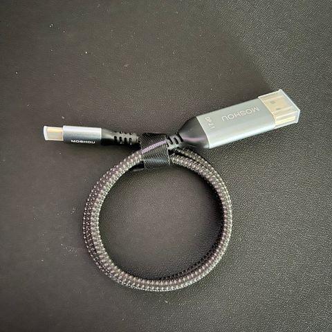 USB C - DP 2 Kabel.