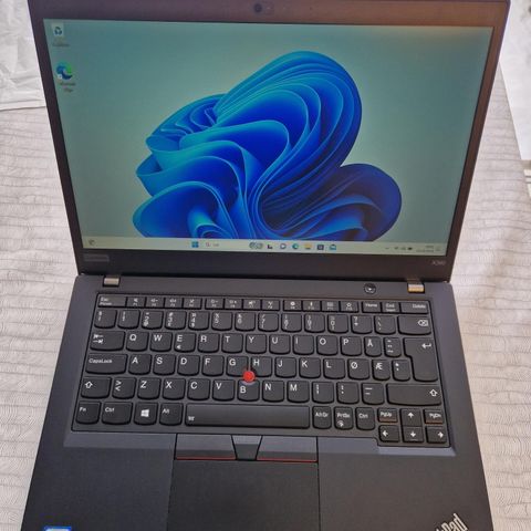 Kraftig Lenovo ThinkPad X390 13.3" FHD IPS|Core i5|16GB|4G