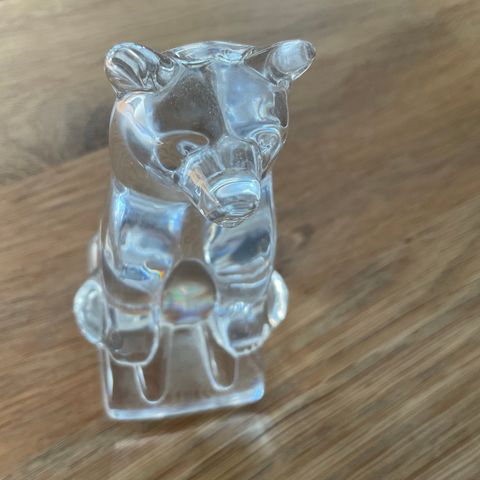 Bjørn i krystall fra Hadeland glassverk