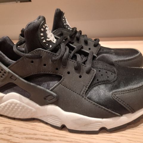 Nike Air Huarache str.38