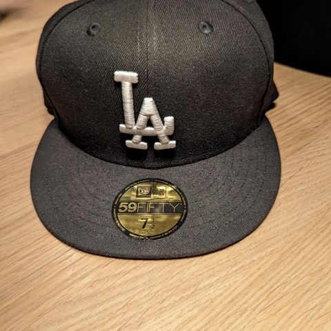 59FIFTY New Era Caps, 59.6 cm