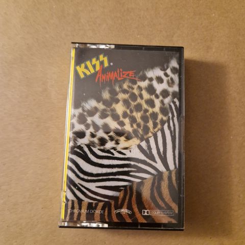 KISS ANIMALIZE kassett