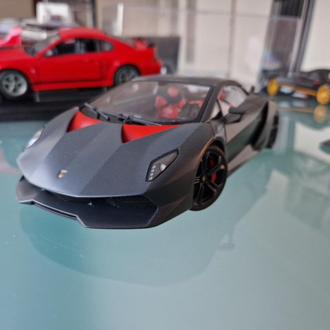 Sesto Elemento Autoart 1/18