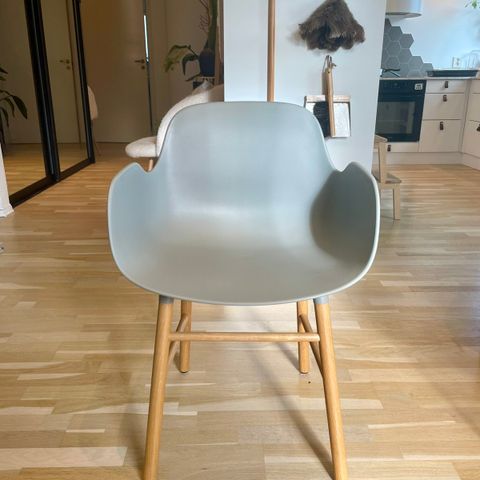 Normann Copenhagen Form Armchair eik