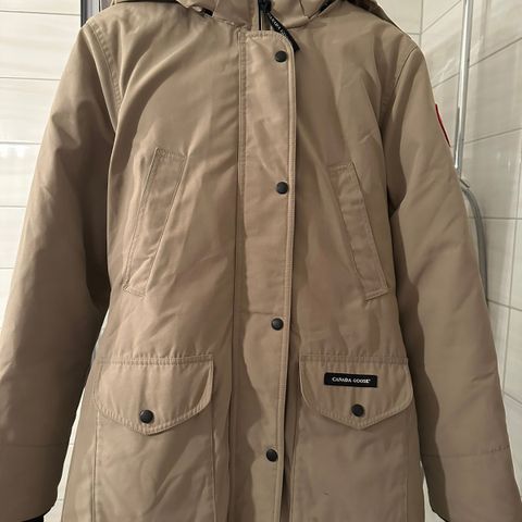 Fin og varm Canada Goose