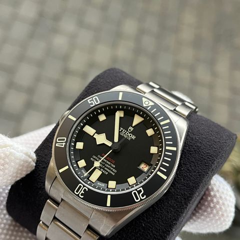 Tudor Pelagos LHD ( Reservert )