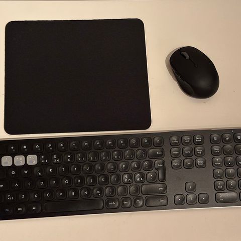 Dacota trådløst / bluetooth tastatur og mus