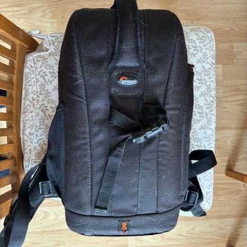 Lowepro Flipside 200