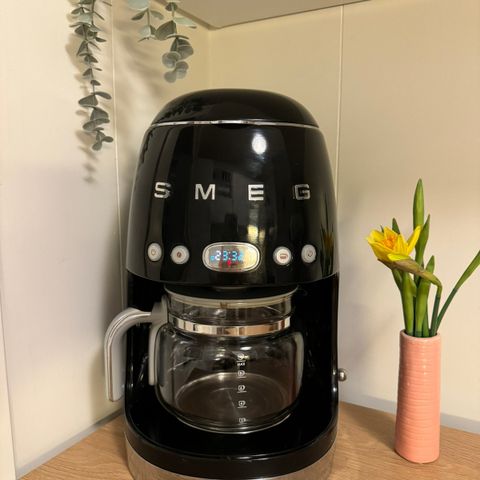 SMEG kaffemaskin