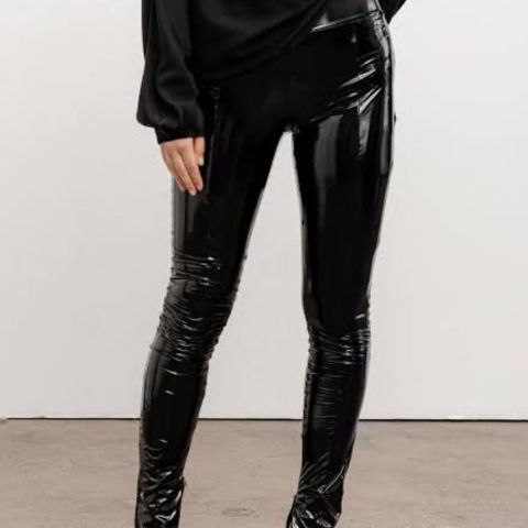 Ahlvar Gallery Elly latex trousers