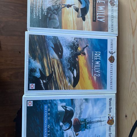 vhs serier Free Willy, Løvenes konge , Den utrolige reisen