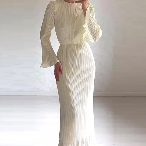 NY kjole med belte, off-white str M!