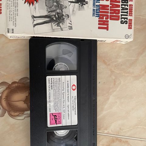 THe beatles vhs special utgave med begrenser antall  nummeret