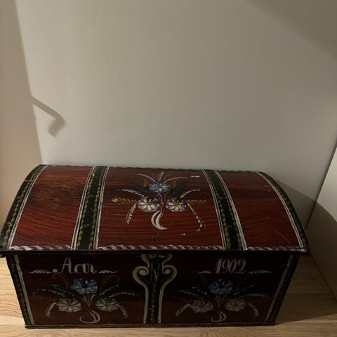 Antikvitet Kiste