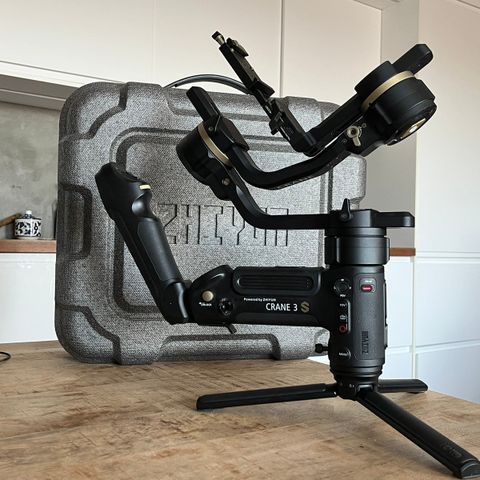 Zhiyun Crane 3S gimbal