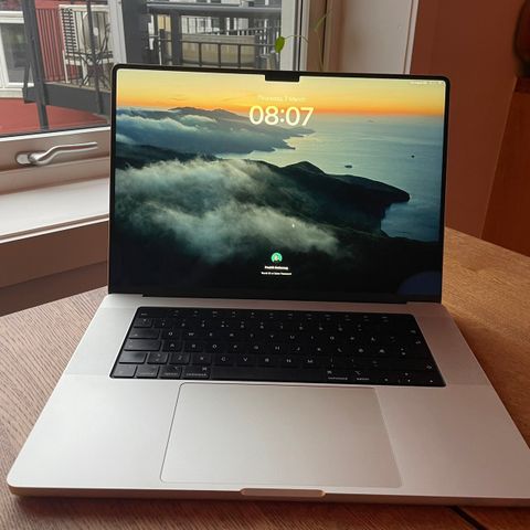 Macbook Pro M1 (2021)