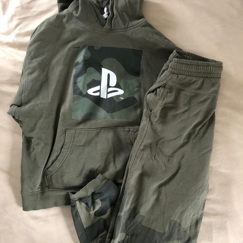 Joggesett Playstation 146/152