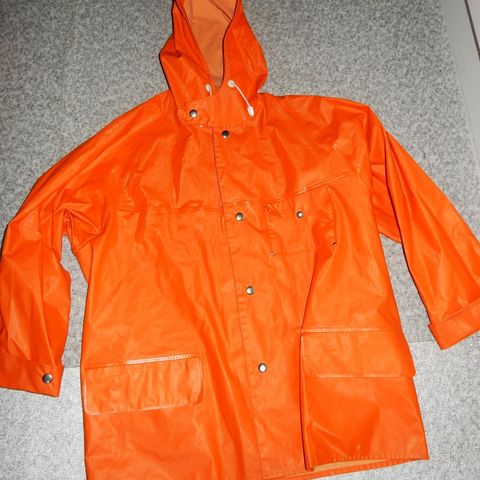 Helly Hansen regnjakke med brystlomme str 50-52 Medium